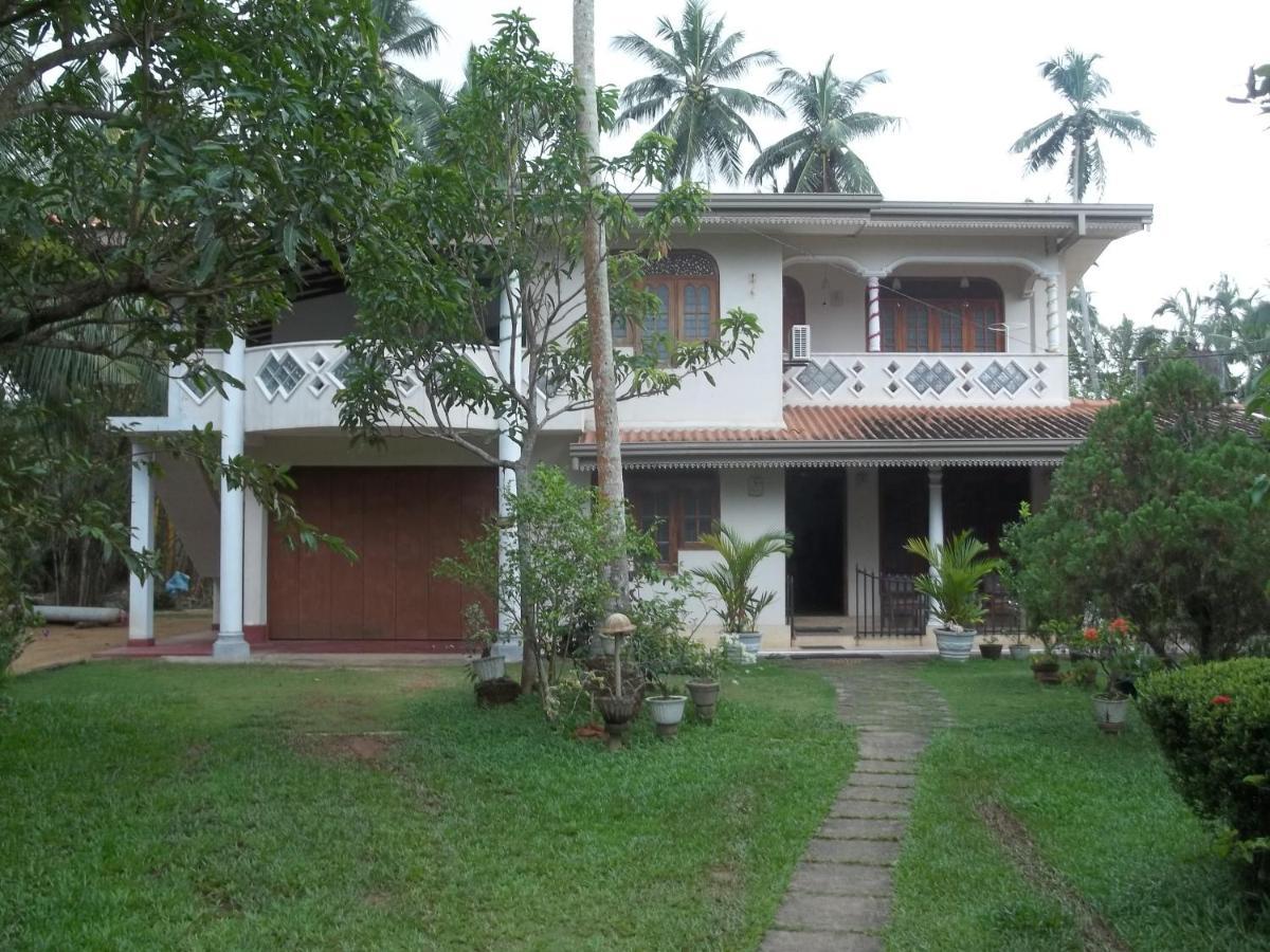 Anura Home Stay Kalutara Dış mekan fotoğraf