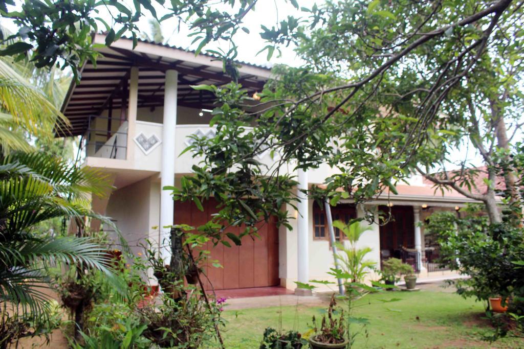 Anura Home Stay Kalutara Dış mekan fotoğraf