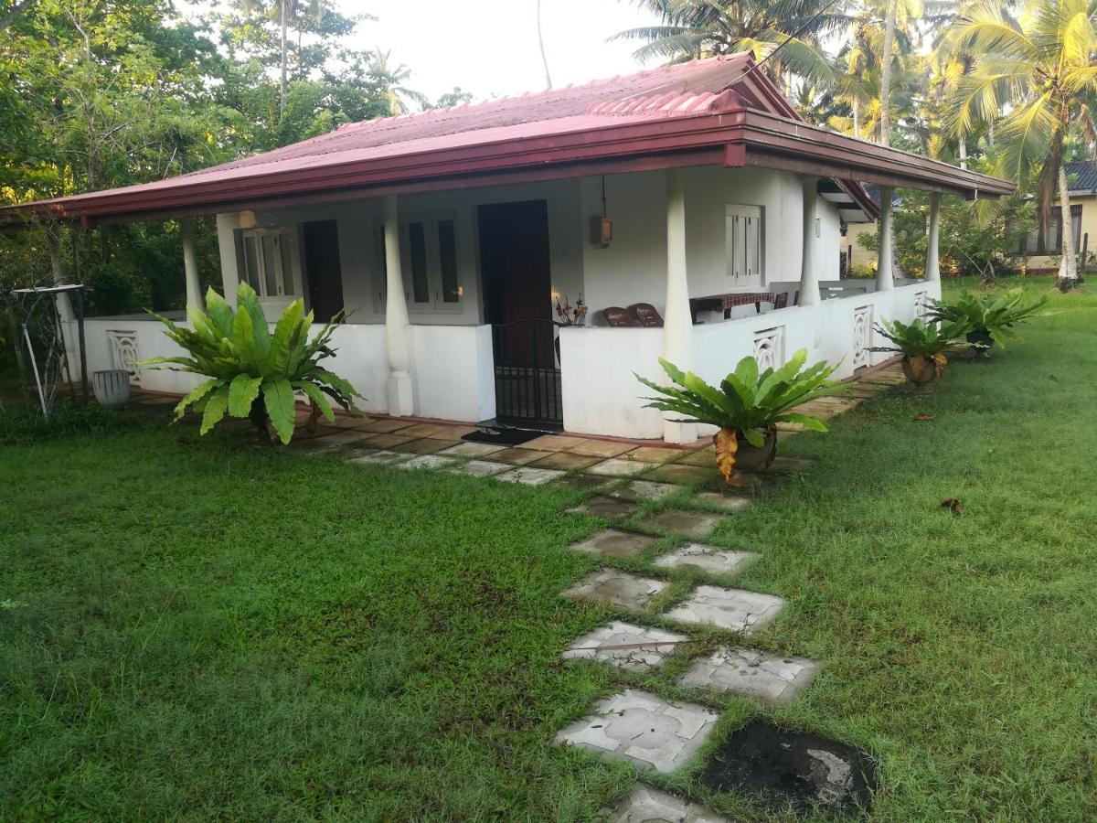 Anura Home Stay Kalutara Dış mekan fotoğraf